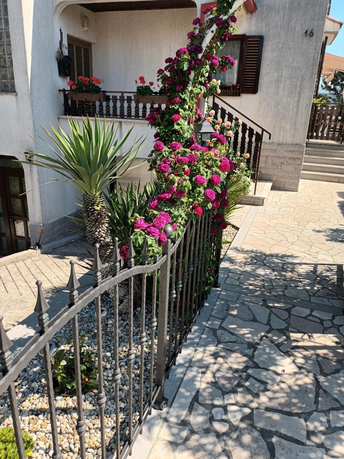 Apartments Peric أوباتيا المظهر الخارجي الصورة