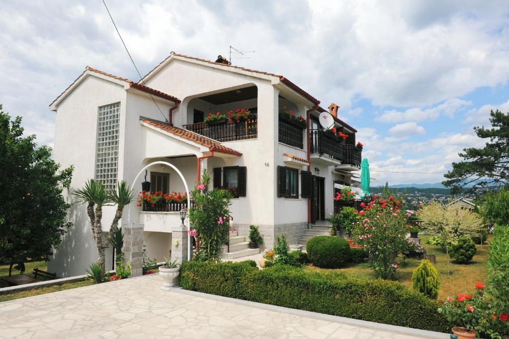 Apartments Peric أوباتيا المظهر الخارجي الصورة